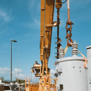 postes y transformadores